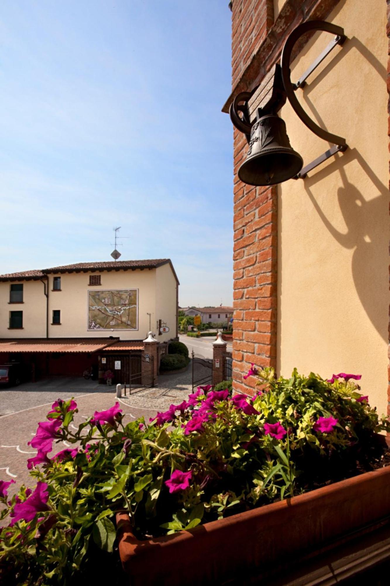 Luna Residence Hotel Casalmaggiore Esterno foto